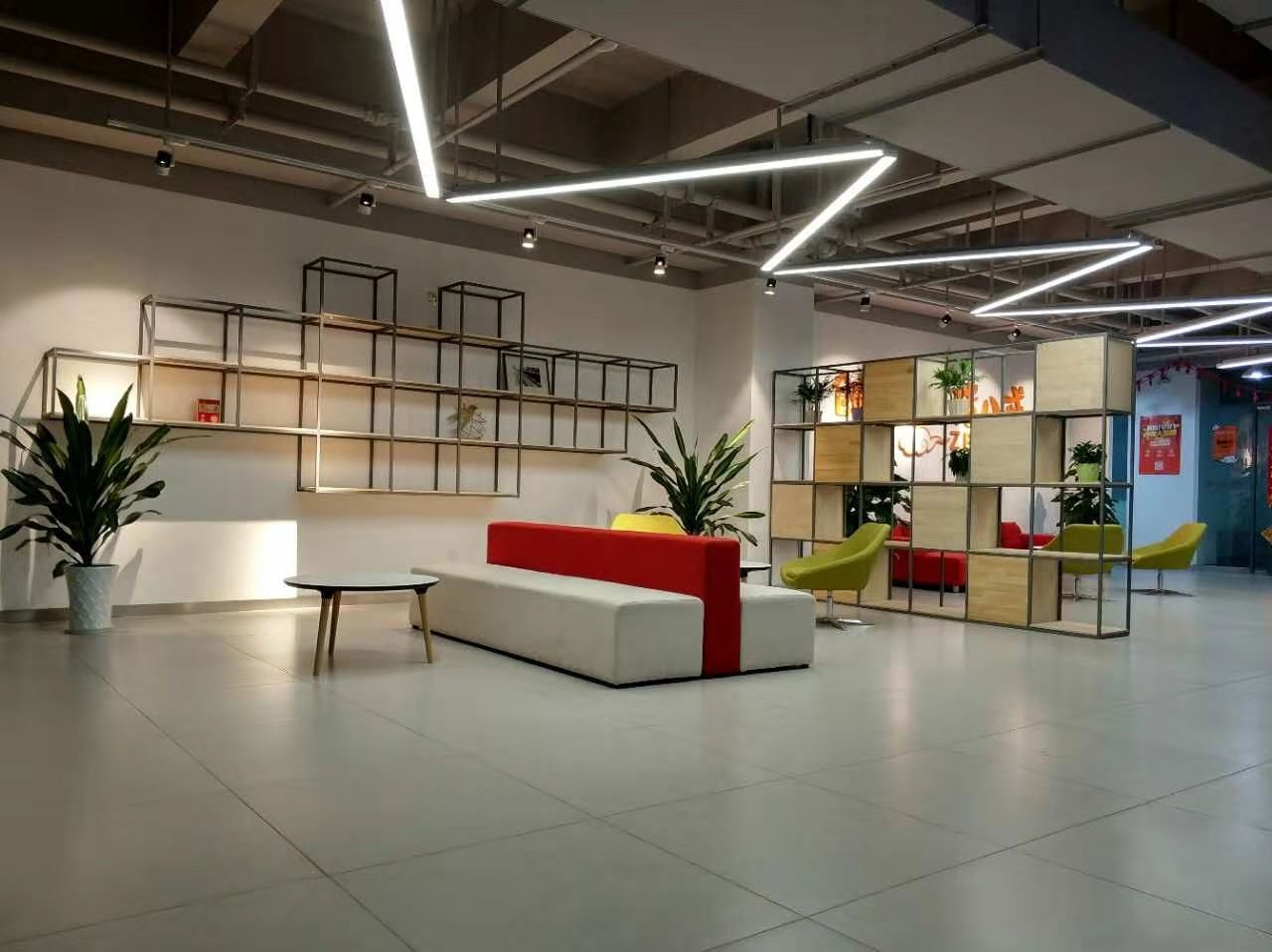 昆明一期社区办公室工位